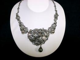 南洋真珠・淡水真珠のネックレス